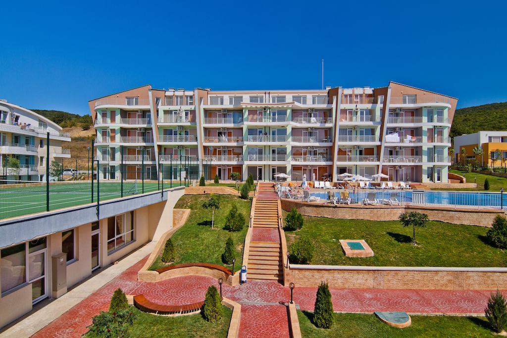 Отель Sunset Complex Кошарица Экстерьер фото